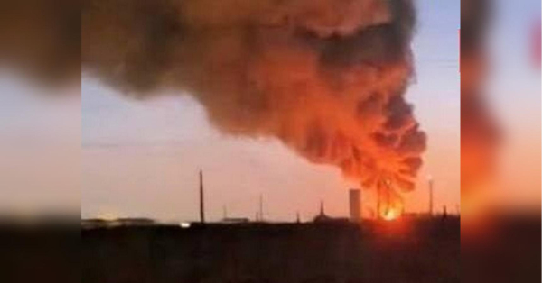 Ukrainian drones hit a large oil refinery in Yaroslavl (photo, video)