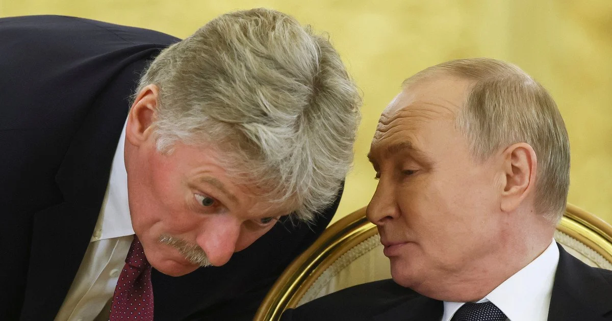 Dmitry Peskov and Vladimir Putin Дмитро Пєсков та Володимир Путін