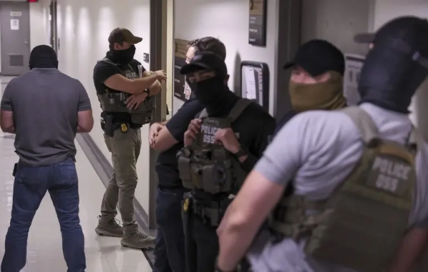 USA Deportation: Ukrainians Sent Directly to Detention Post-Border Crossing