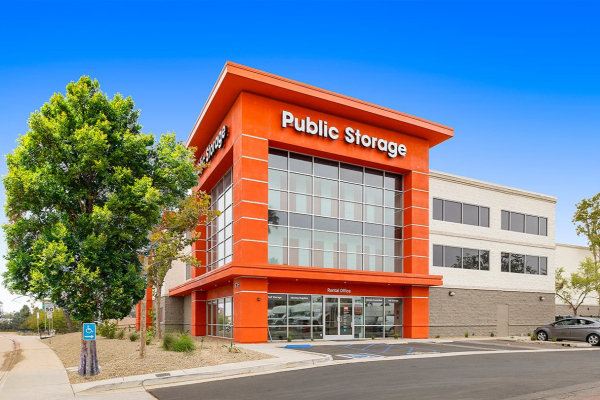 Public Storage Buys National Storage for $10.5 Billion: US Warehouse Giant Expands.