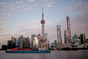 How Russia and Ukraine raced for Chinese drone components — FT