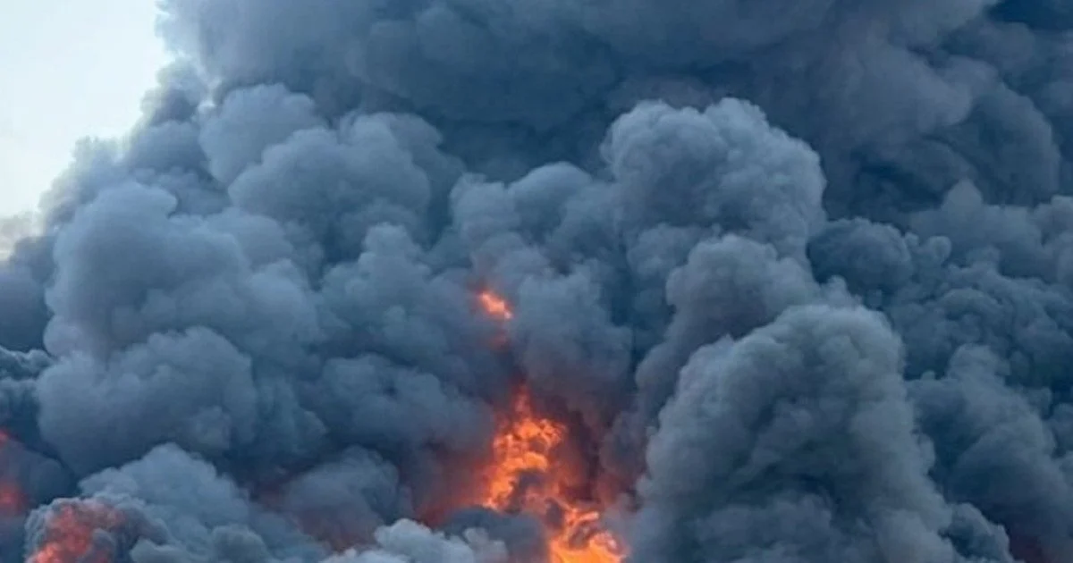 Power Plant Blast Kills Ten, Hurts Forty — Accident Origins