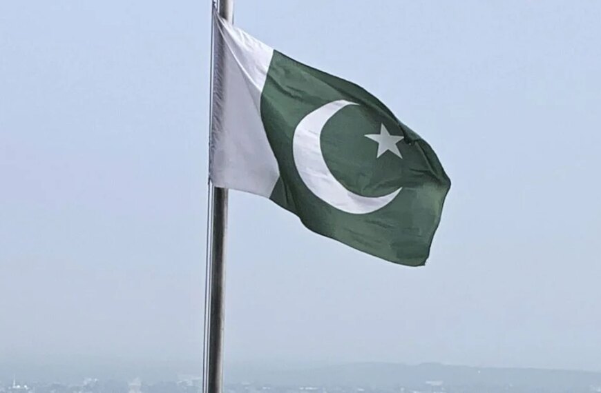Pakistan Sheltered Iranian Warplanes, Concealing Them From US Eyes – CBS Report