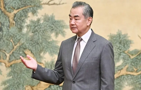 China called on the US Китай закликав США