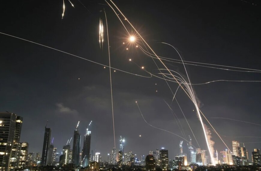 Iran’s Guards Warn of Wider War if Conflict Resumes