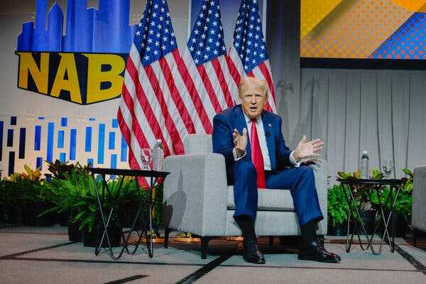 Trump Clashed With Black Journalists. Then He Bragged About It to His Supporters. | INFBusiness.com