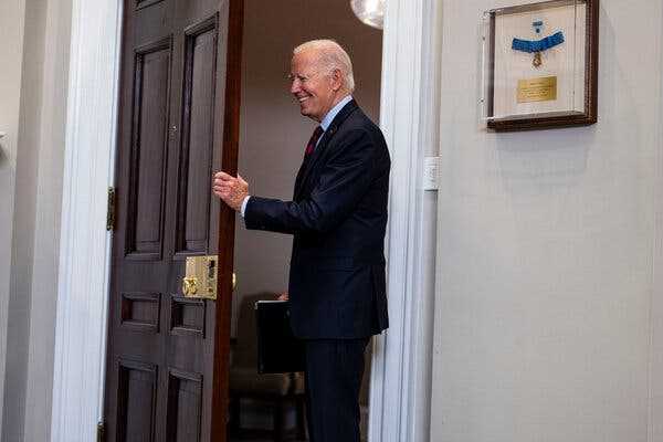 Biden Watches House Republicans’ Dysfunction From a Distance | INFBusiness.com