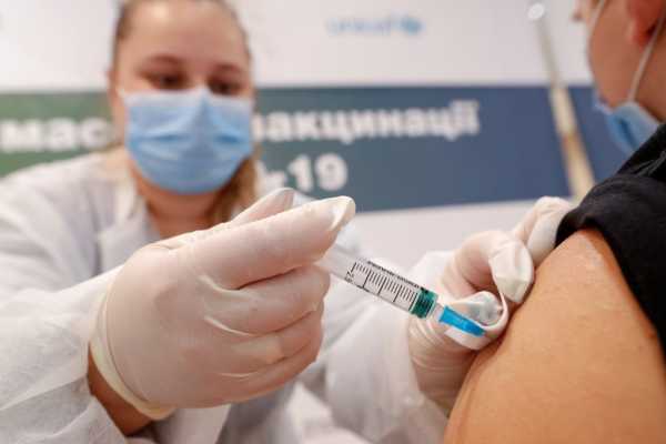 Ukraine MPs fight back against fake Covid vaccination certificates | INFBusiness.com
