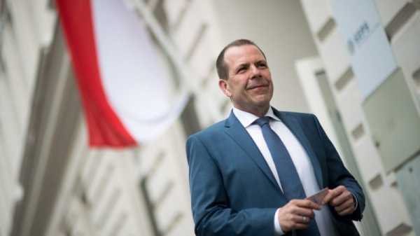 Vilimsky set to remain leader of Austria’s far-right in Brussels | INFBusiness.com