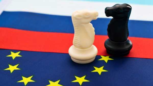 Tense clash between pro-EU, pro-Russian mayoral candidates in Sofia | INFBusiness.com