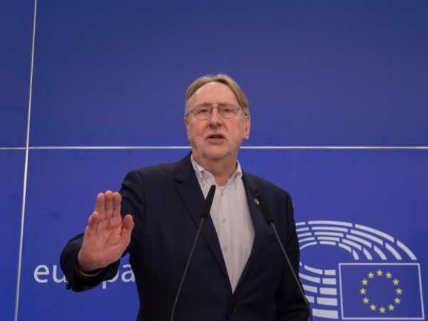 MEPs call to step up EU efforts against foreign interference | INFBusiness.com