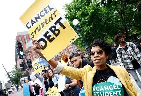 Inflation Complicates Biden’s Deliberations on Student Loan Forgiveness | INFBusiness.com